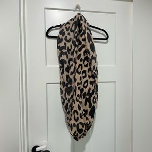 Infinity scarf